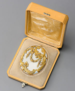 Зеркальце работы Фаберже