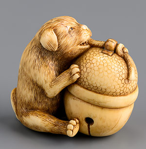 Нэцке Собака с колокольчиком