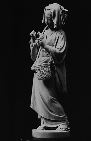 окимоно Девушка выполненное Огурой Масако