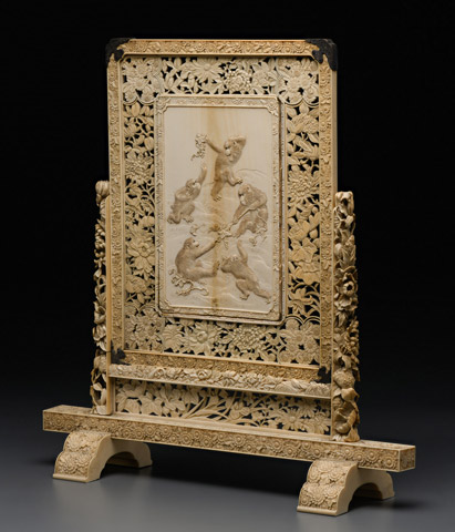 Видео Экран с изображением семи богов счастья и обезьянок