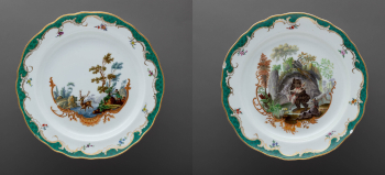 Двенадцать мелких тарелок из восполнения к охотничьему сервизу