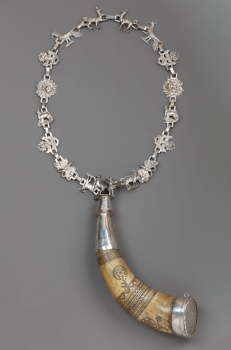 Рог декоративный