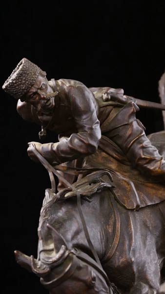 Видео Скульптурная композиция "Охота на волка с борзыми"