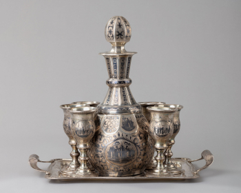 Набор для ликёра (поднос  графин  6 рюмок)