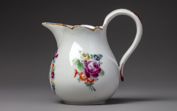 Сливочник с монограммой "ГДС"